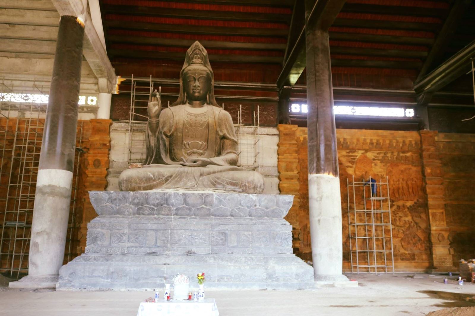 Pho tượng Phật lớn nhất Đông Nam Á trong điện thờ Pháp Chủ Thích Ca Mâu Ni
