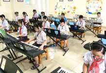 Làm sao để trở thành giáo viên âm nhạc tiểu học? Làm sao để trở thành giáo viên âm nhạc tiểu học?