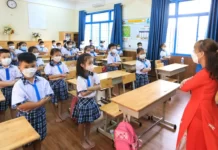 Giáo viên Tiếng anh tiểu học cần những bằng cấp gì? Giáo viên Tiếng anh tiểu học cần những bằng cấp gì?